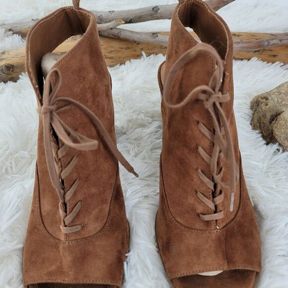 Gapālaceāupāleatherāsandals - Picture 6 of 11